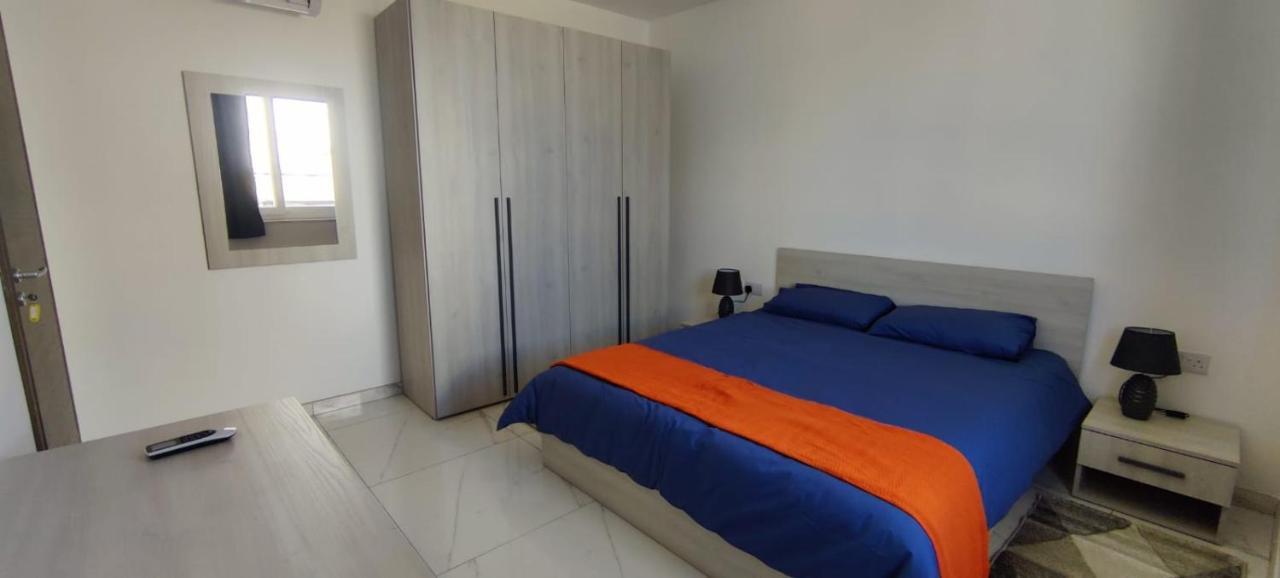 Blu-M Central Кормі Екстер'єр фото